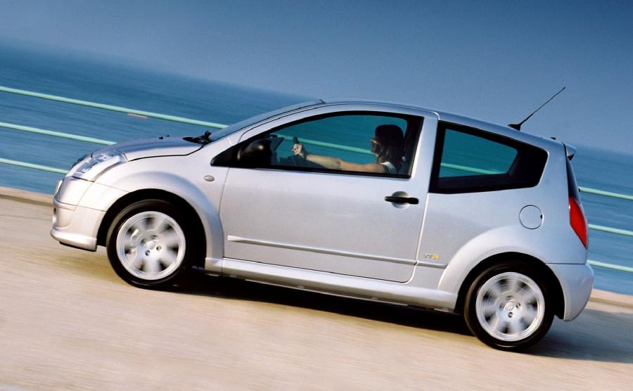  Citroen C2 VTR 2003 года  (UK) (фото 6 из 8)